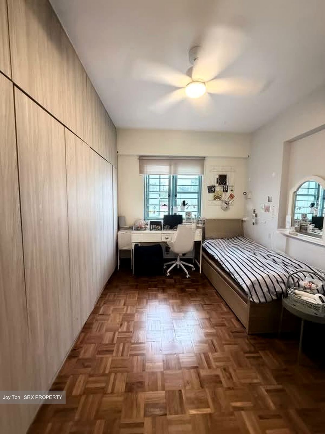 West Bay Condominium (D5), Condominium #592803561
